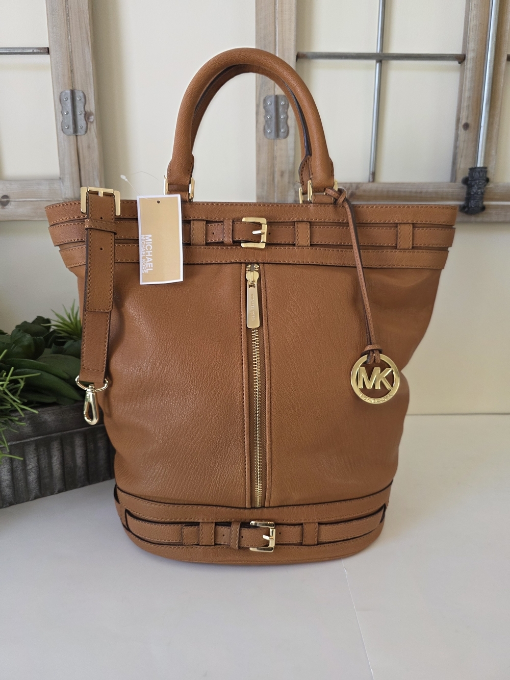 Michael Kors Kingsbury Large Leather Tote Bucket Bag Crossbody- New With Tags - Picture 6 of 16